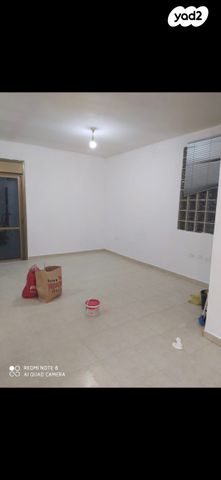 דירת גן, ירמיהו הלפרין 16, מרכז העיר דרום, נתניה