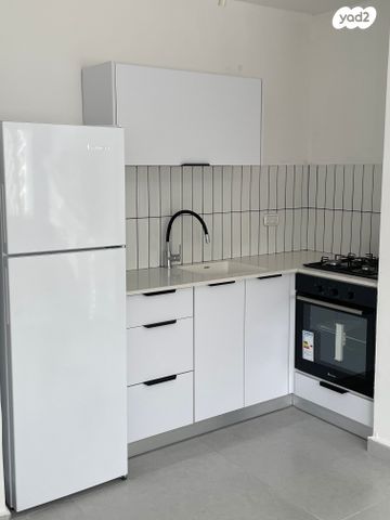 שדרות יעלים 58