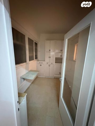 דירה, הגליל 4, נווה שאנן, חיפה