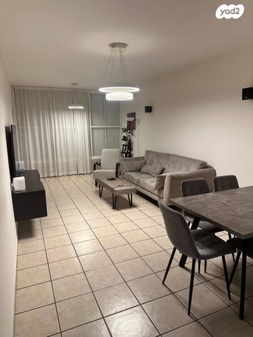 דירה, תלפיות 14, שכונת גפן, רמת גן