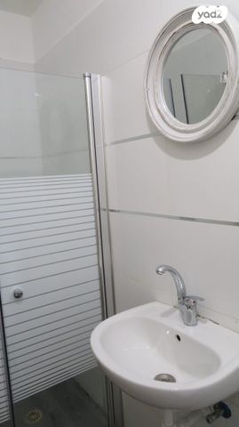 יחידת דיור, אחיה השילוני 28, רמת אבי עזרי / רמת בית שמש ג-1, בית שמש