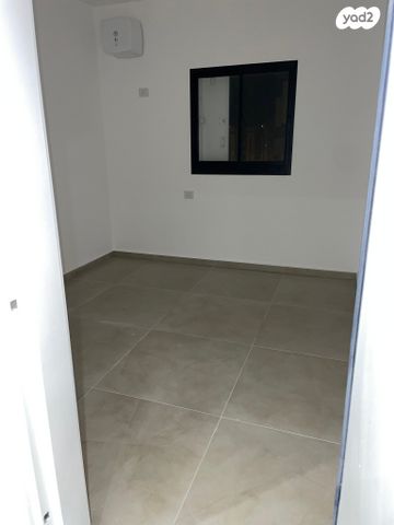 דירה, אריאל שרון 4, נווה שרון / שער העיר, נתיבות