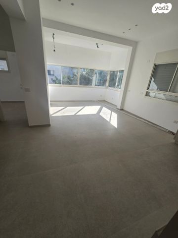 דירה, סירקין 35, הצפון הישן - דרום, תל אביב יפו