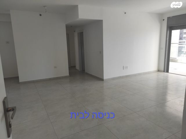 דירה, מבצע דקל 10, נווה גן, פתח תקווה