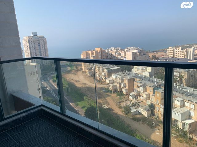 דירה, הרב הרצוג 6, צפון מערב מרכז העיר, נתניה