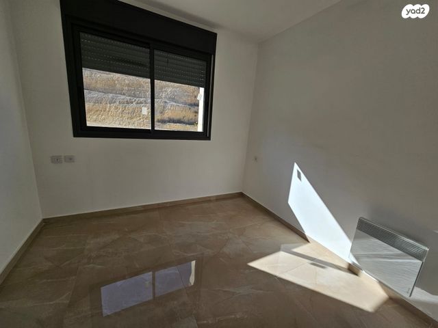 דירה, החליל 19, שאר העיר, גבעת זאב