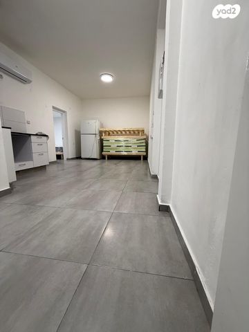 דירה, בלפור 31, הגבול רוטשילד, בת ים