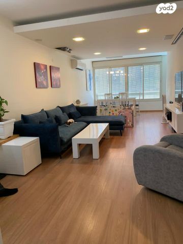 דירה, הרצל 27, מרכז, כפר סבא