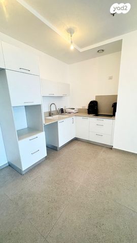 דירה, תוצרת הארץ 5, נחלת יצחק, תל אביב יפו