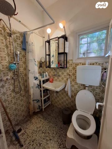 בית פרטי/ קוטג', השרון 11, חבצלת, רחובות