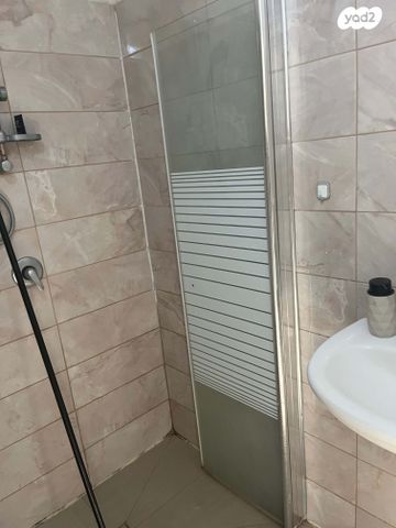 דירה, שדרות פנחס ספיר 1, קרית ים ג', קרית ים