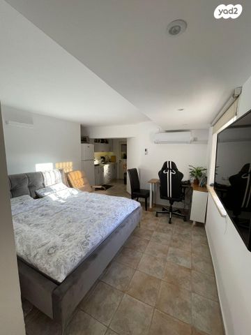 שלמה בן יוסף 10