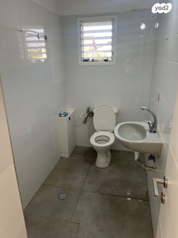 דירה, שפרינצק 15, נווה זית, לוד