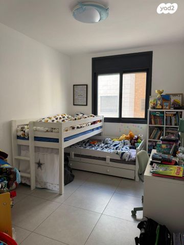 דירה, לאה גולדברג 6, בר לב, מזכרת בתיה