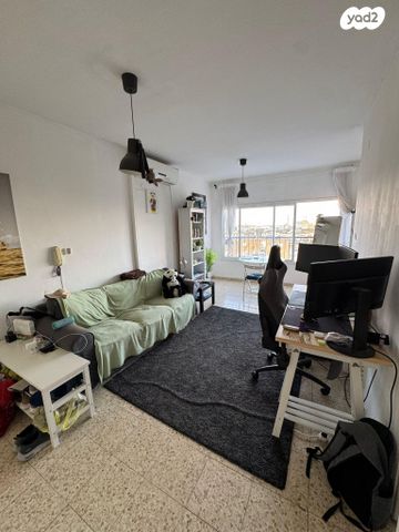 דירה, הגיבורים 76, נווה פז, חיפה