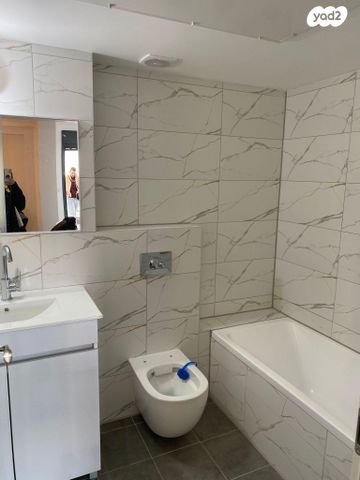 דירה, הגפן 1, כרמי הנדיב, אחוזת רוטנר, קרית מלאכי