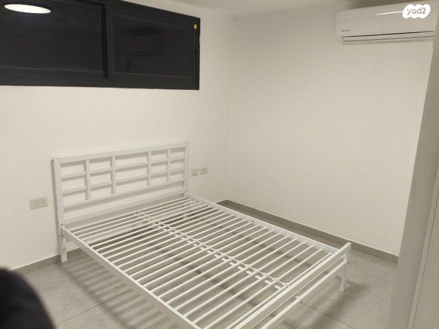 מרתף/ פרטר, דרך חיים 17, ליכטנשטיין, באר יעקב