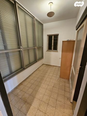 דירה, אמנון ותמר 39, מרום נווה, רמת יצחק, רמת גן