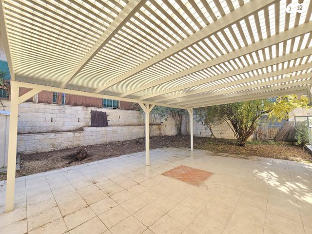 דירה, משה רחמילביץ' 78, פסגת זאב, ירושלים