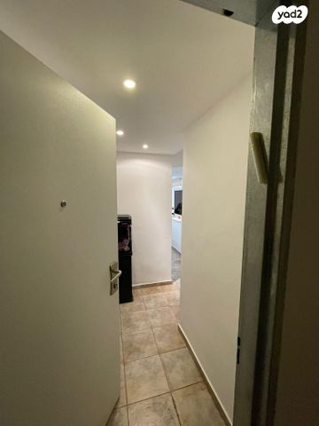 דירה, שלמה בן יוסף 10, ארמון הנציב, תלפיות מזרח, ירושלים