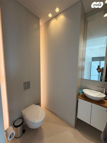 דירה, ארלוזורוב 17, הצפון הישן - צפון, תל אביב יפו