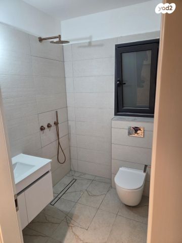 דירה, שדרות דוד המלך 60, אור ים, אור עקיבא