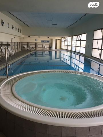 דירה, משה קול 1, המשתלה, תל אביב יפו