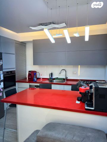 דירה, הכנסת 3, רסקו ב', חולון