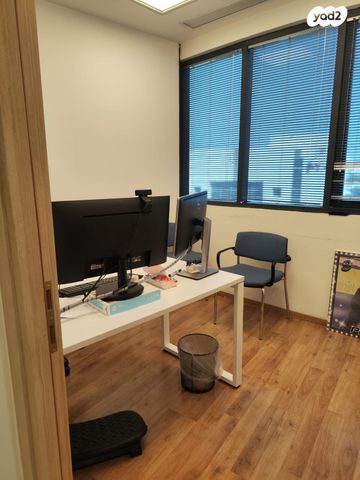 משרדים, גרניט 11, פארקטק פתח תקווה / אזור תעשייה קרית אריה, פתח תקווה