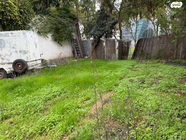 בית פרטי/ קוטג', הגולן 88, רמת החייל, תל אביב יפו