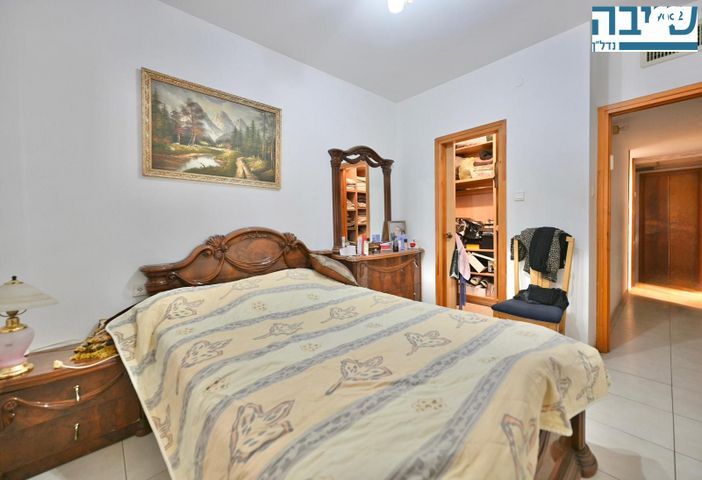 דירה, שדרות גלוסקין, ב' / צפון מערב העיר, רחובות