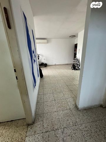 דירה, טירת צבי, נחלת יצחק, תל אביב יפו