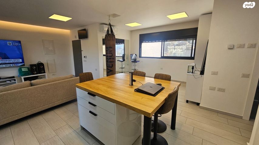 דירה, אבנר חי שאקי, גילה, ירושלים