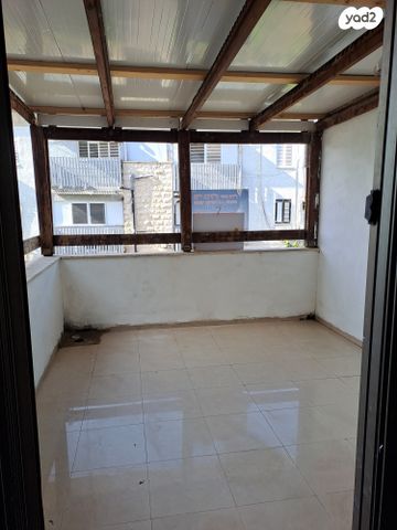 דירה, בית שאן