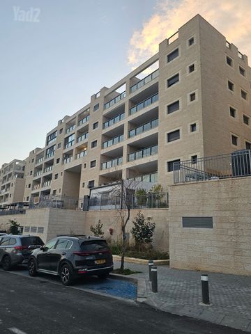 דירה למכירה בירושלים (תיווך) — 3