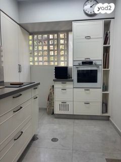 דירת גן, שושן צחור, הפרחים, מודיעין מכבים רעות