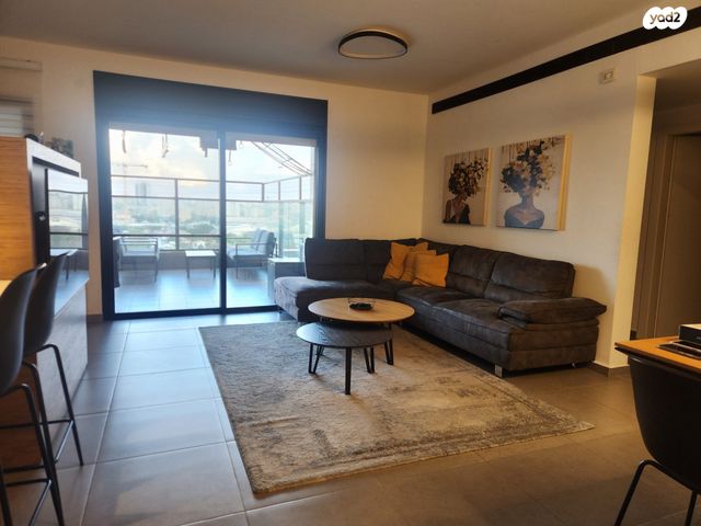 דירה, שולמית אלוני, נחלת יהודה, ראשון לציון