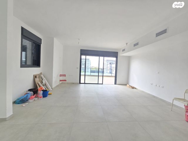 גג/ פנטהאוז, מור, אור ים, אור עקיבא