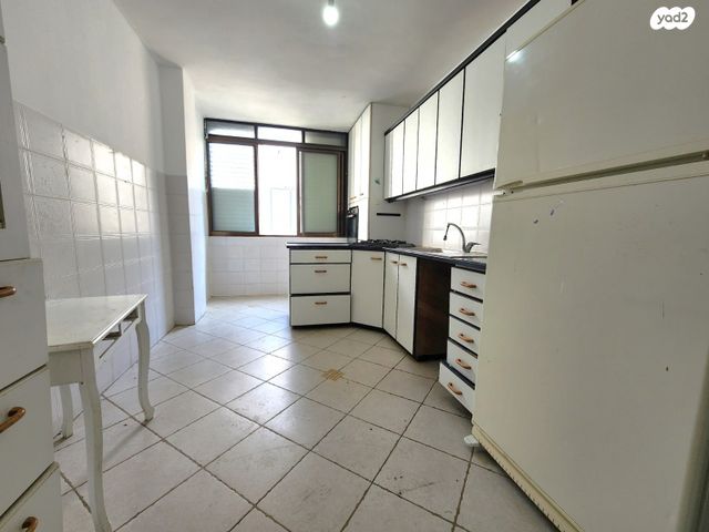 דירה, תל חי, נגבה, רמת גן