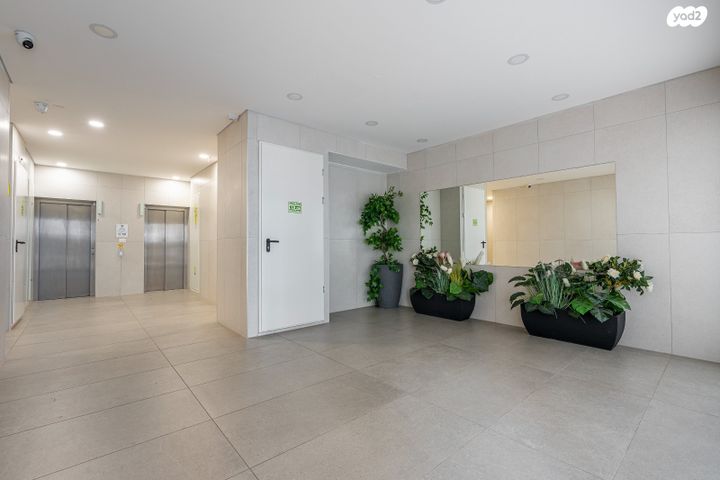 גג/ פנטהאוז, מור, אור ים, אור עקיבא