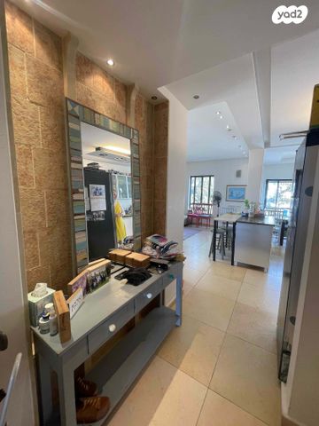 דירה, הגדוד העברי 2, ירושלים