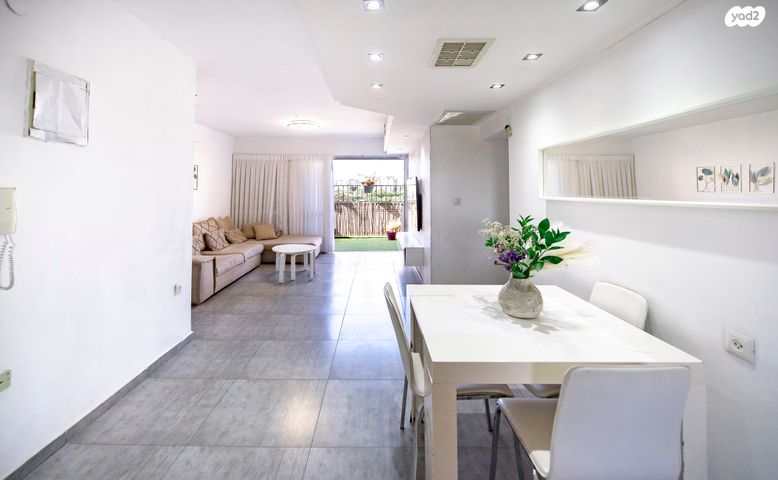 דירה, הדר גנים, פתח תקווה