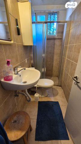 דירה, אח"י דקר, נווה שרת, תל אביב יפו