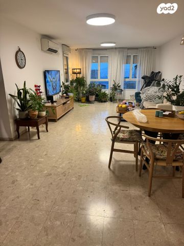 דירה, הדישון 19, ירושלים