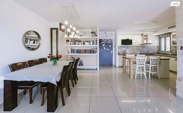 דירה, הדר גנים, פתח תקווה