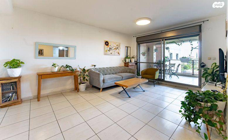 דירה, מתחם 200, הוד השרון