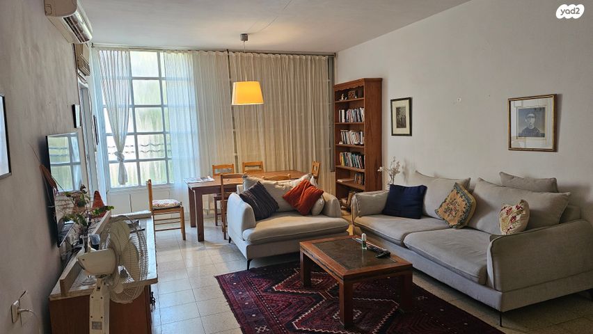 גני צהלה, רמות צהלה