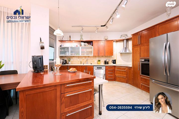 דירה, רמות מנחם, הוד השרון