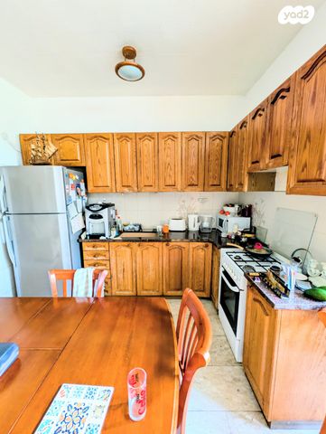 דירה, כצנלסון, הל"ה, גבעתיים