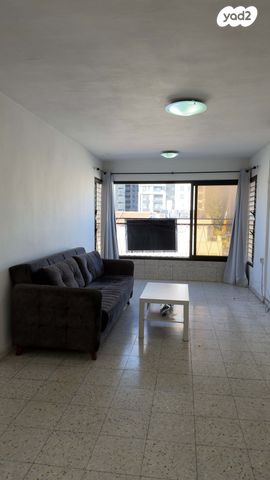 דירה, אור יהודה